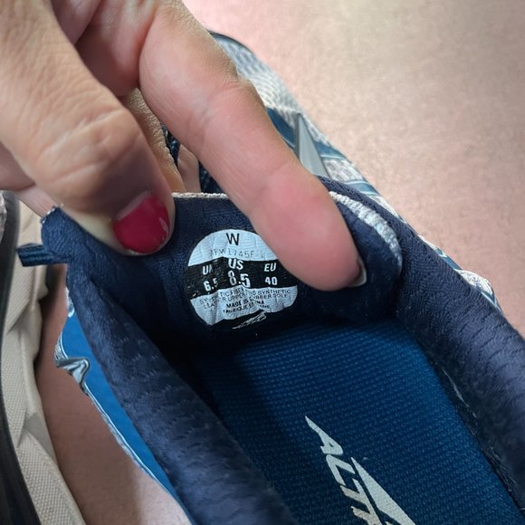 Altra Provision 3.0  Womens Running Sneakers Shoes Blue Silver8.5 - Picture 8 of 10